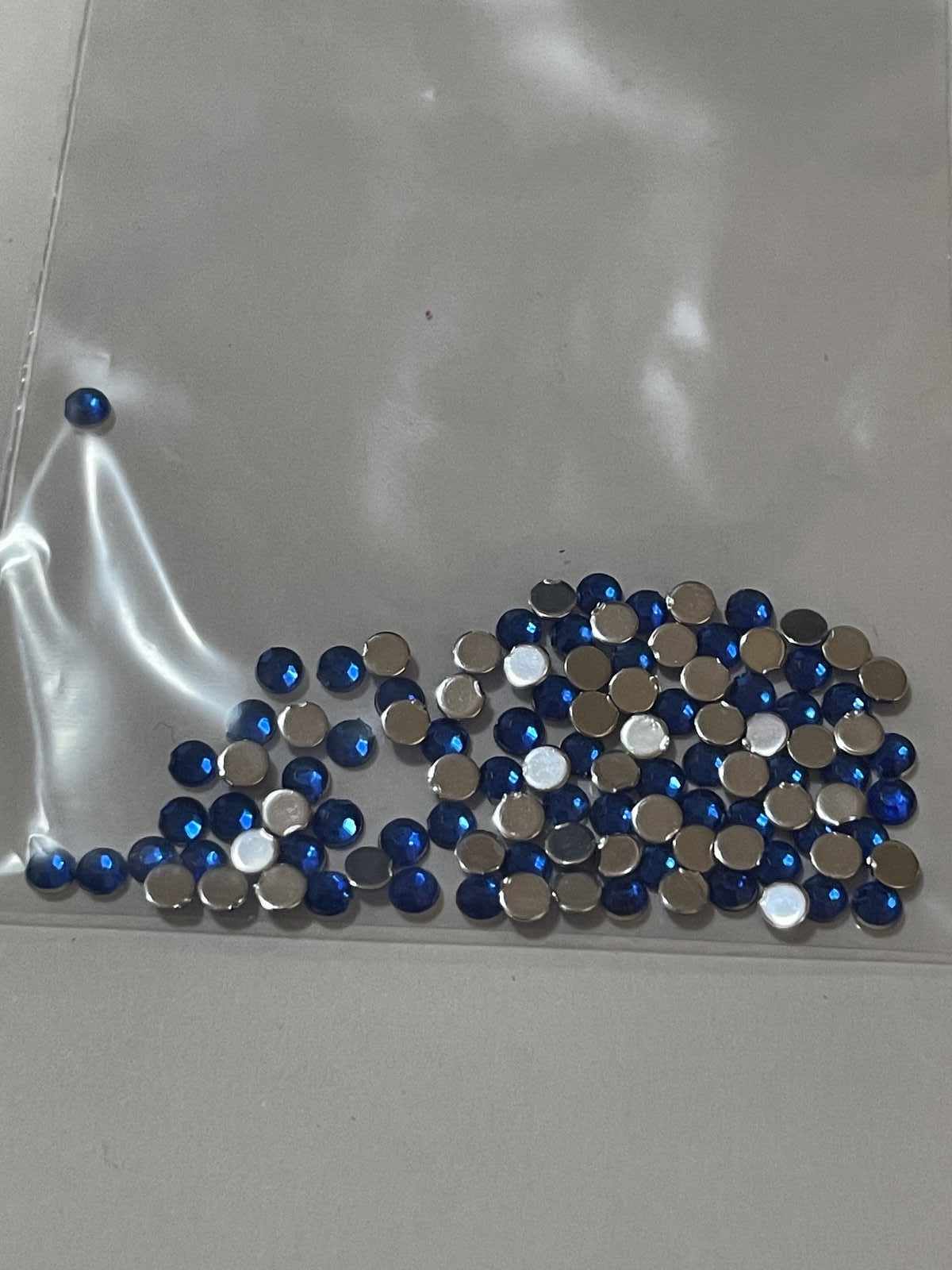 (商品画像) 端数売り ブルー ラインストーン 幅3mm 約100粒